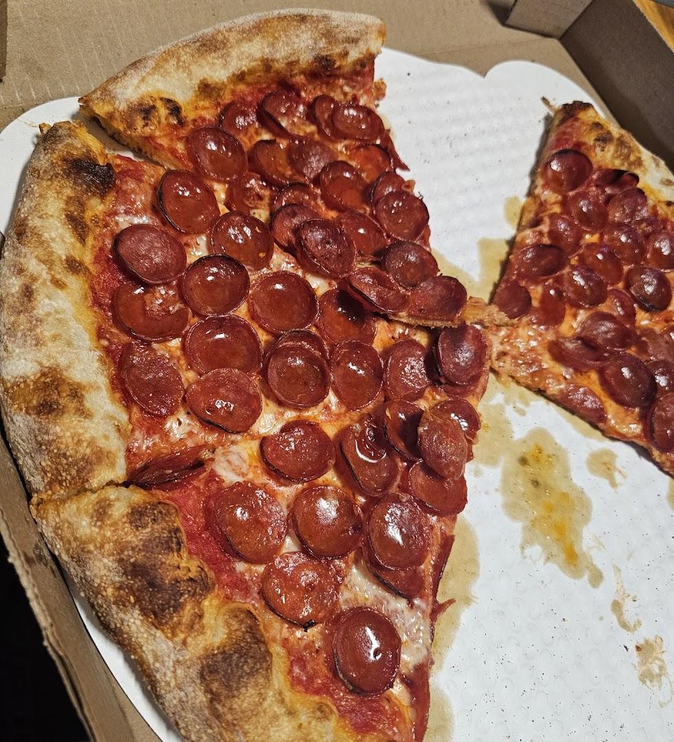 Six Gun Pizza